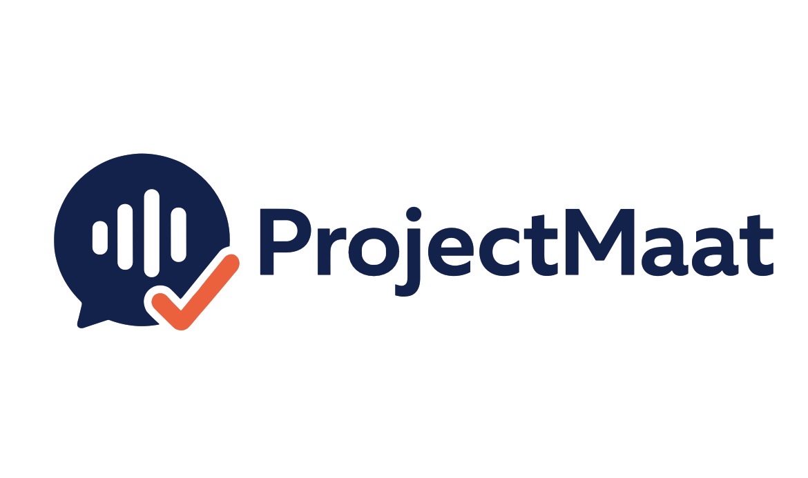 Logo van ProjectMaat met spraakbel en vinkje, bedoeld voor lokale SEO-optimalisatie in Veenendaal door SEO Lokaal.